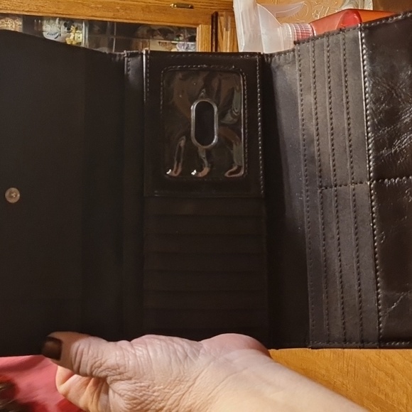 Nine & Co Cowhide Pattern - Picture 3 of 4